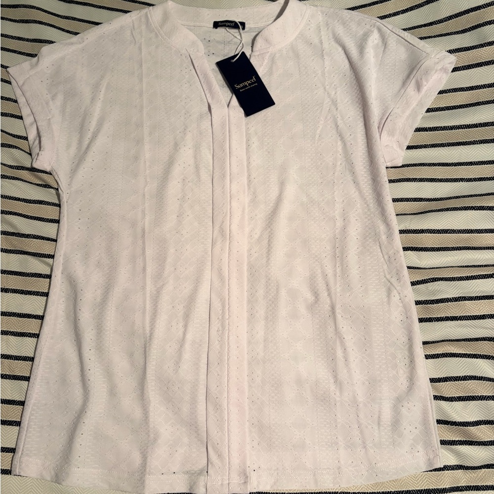 White Short Sleeve Top